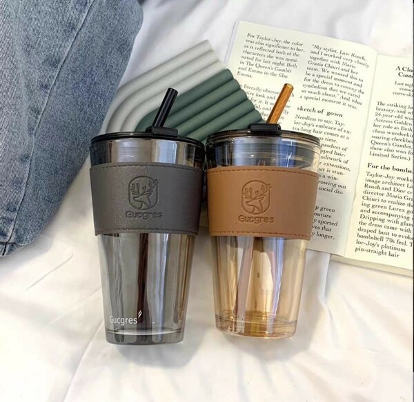 Tasses Gucgres en verre élégantes