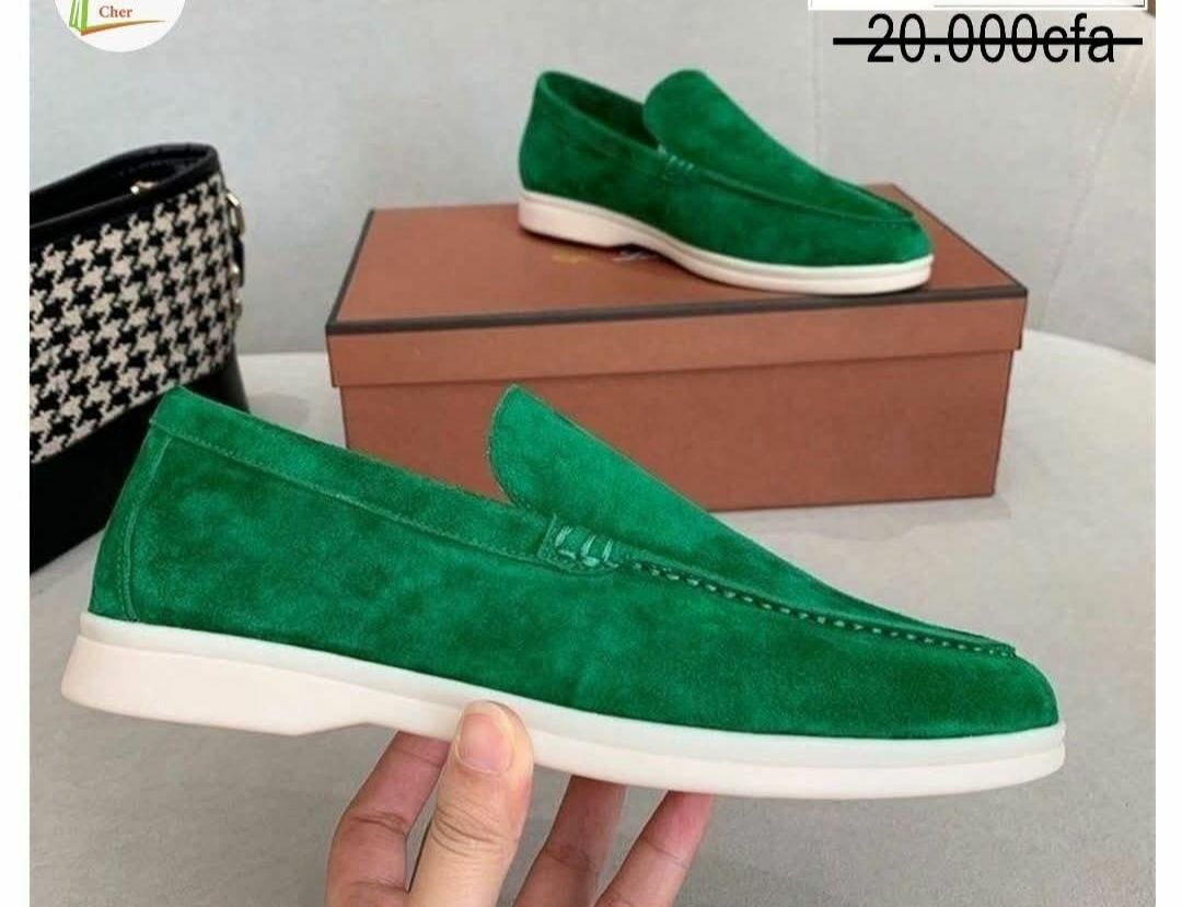 Mocassins en daim colorés