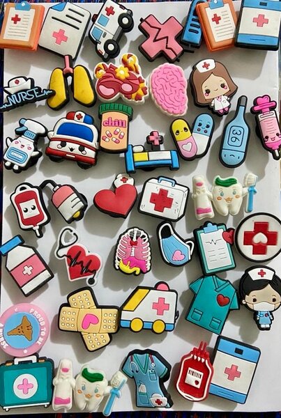 Pins Médicaux Émoticônes