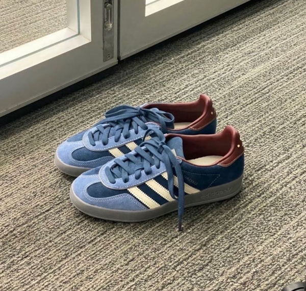 Adidas gazelle  -sizes (40/44)