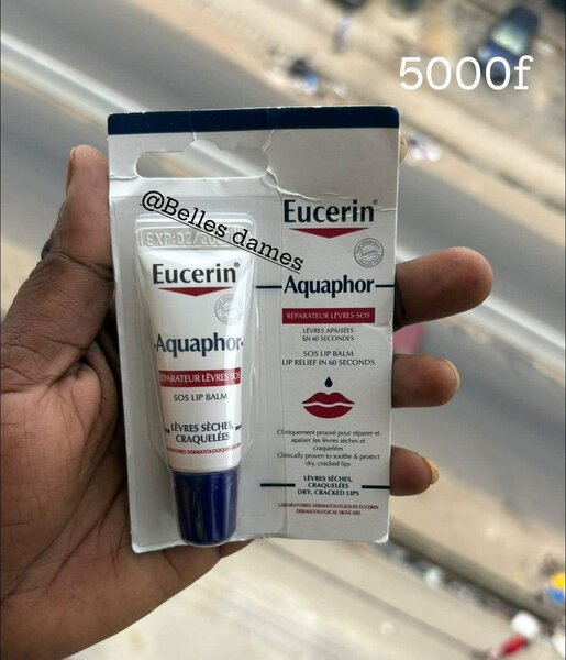 Eucerin Aquaphor Baume Lèvres SOS