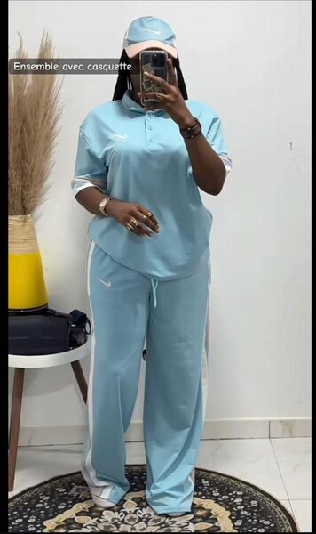 Ensemble de sport avec casquette