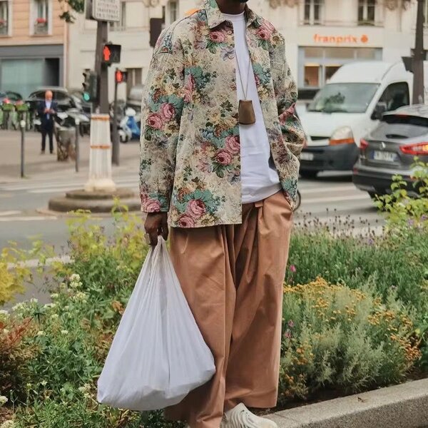 Chemise à motifs floraux pour hommes