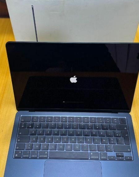Apple MacBook Air - Ordinateur portable