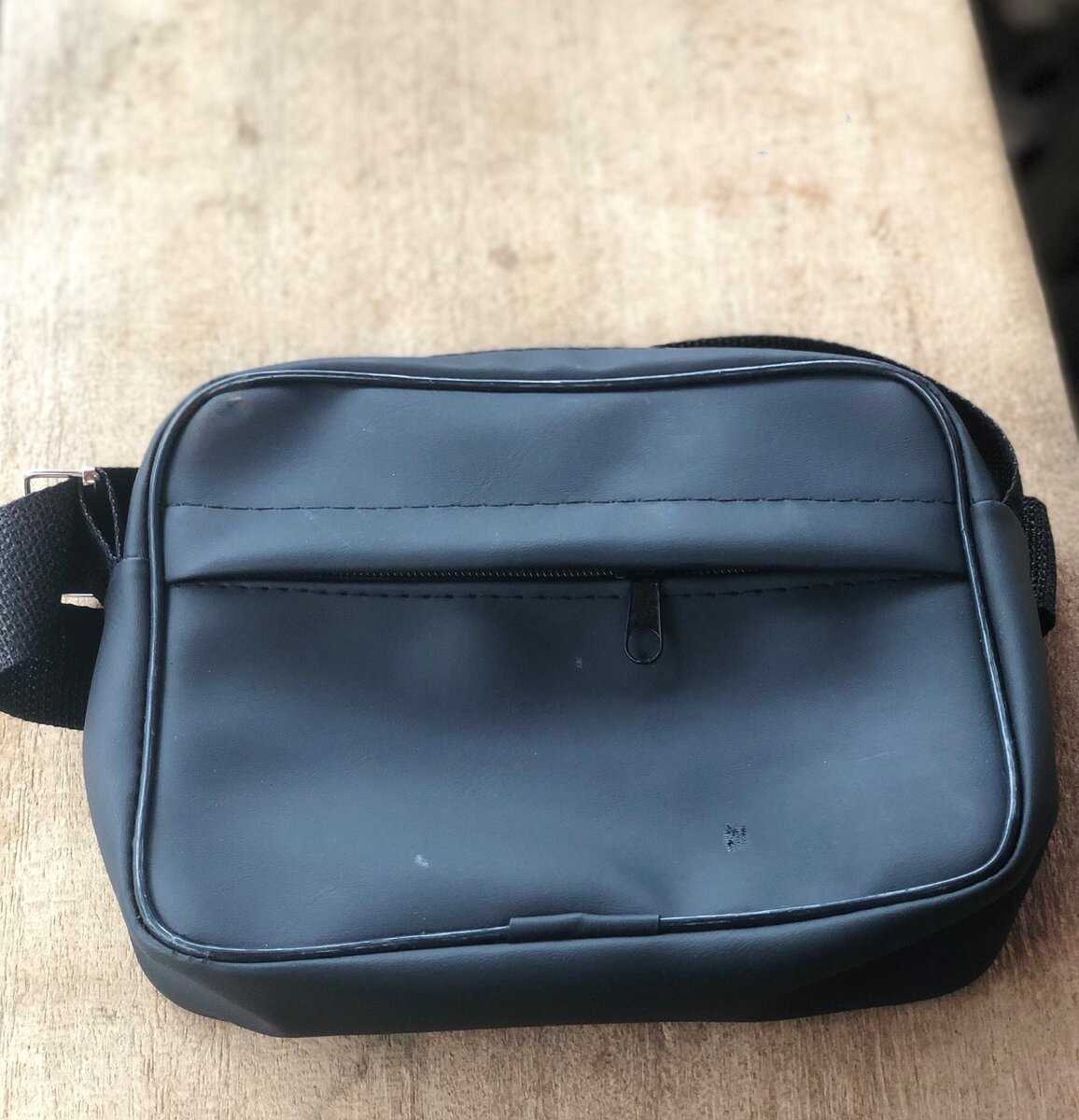 Sacoche bandoulière élégante