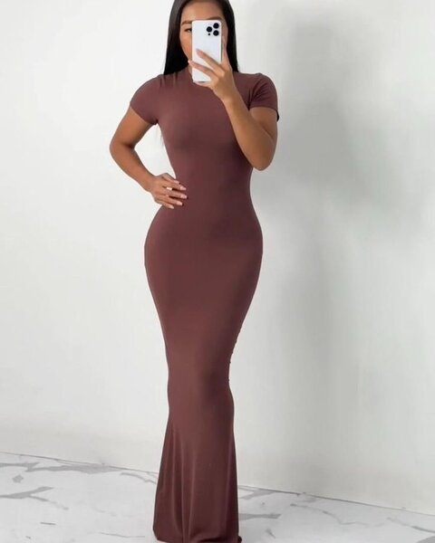 Robe longue marron femme élégante