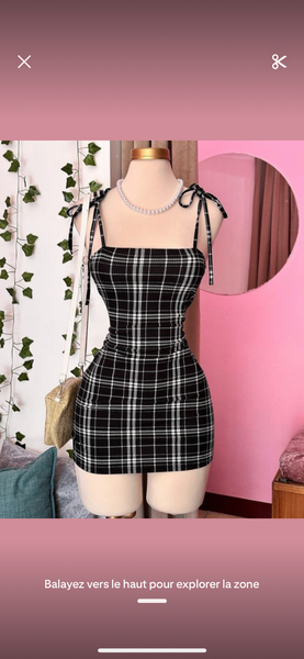 Robe moulante à carreaux sexy