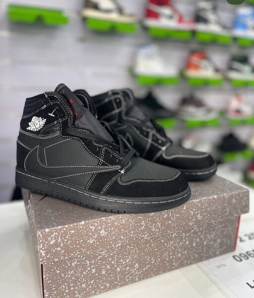 Jordan 1 phantom Sneakers