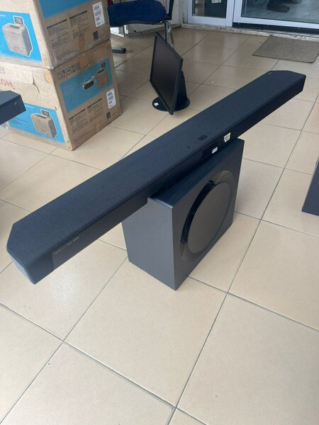 Sumsung soundbar Q990C