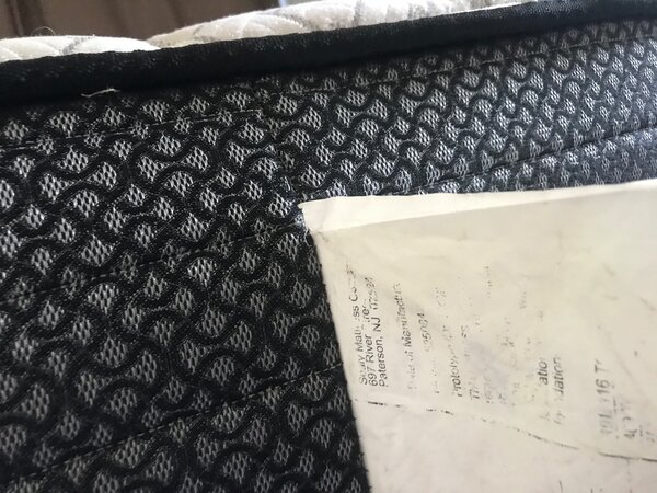 American Queen Size Mattress