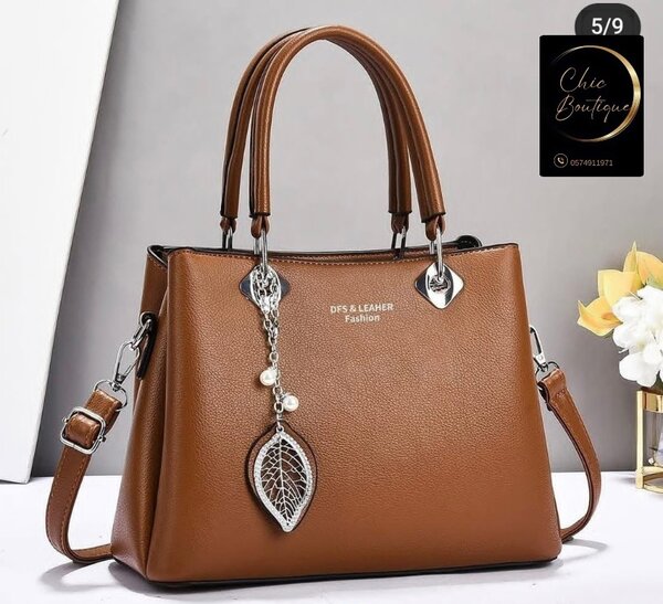 Sac à main en cuir élégant