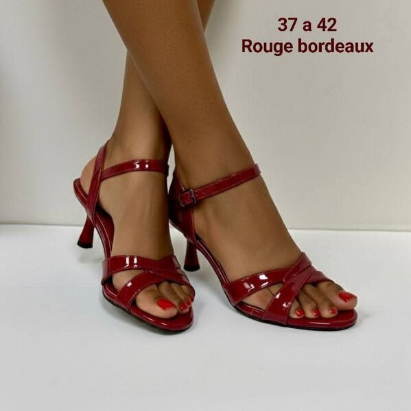 Sandales à talons hauts femme