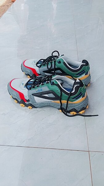 Sneakers from the USA for sell reduced to clear