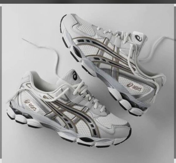 Chaussures de sport Asics