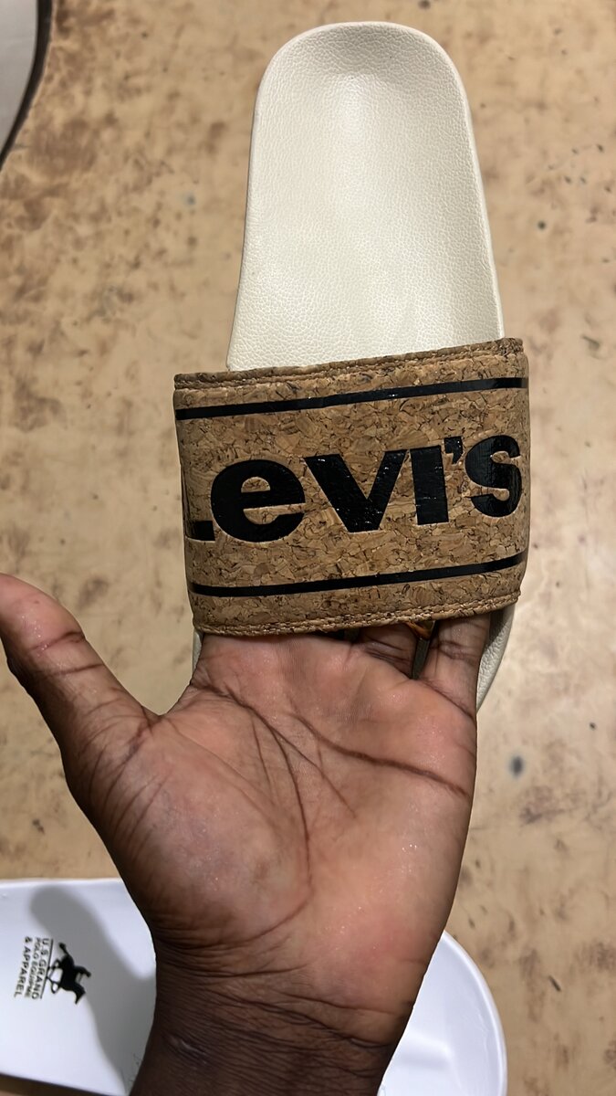 Sandales de piscine unisexes