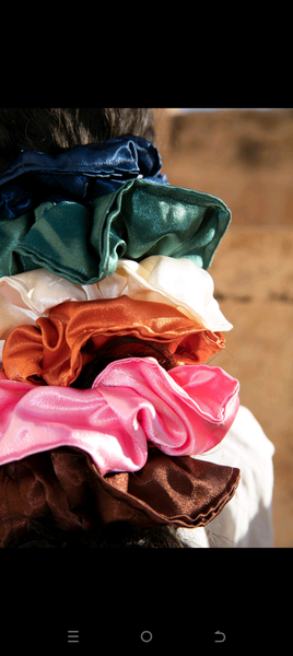 Lot de Chouchous en Satin Colorés