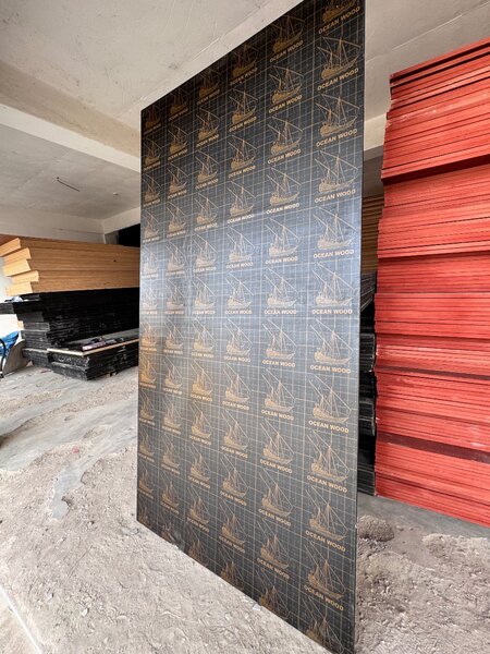 MARINE PLYWOOD ( 4ft x 8ft )