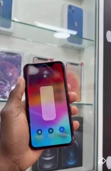 iPhone XR Rouge Débloqué