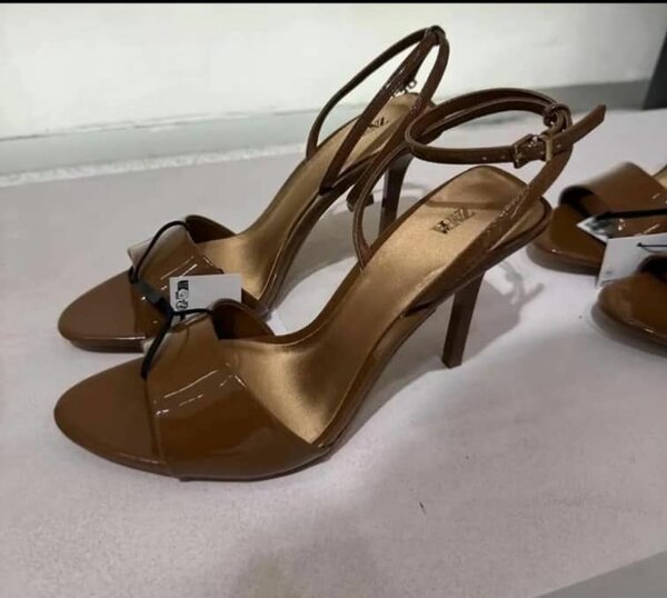 Sandales à Talon Élégantes