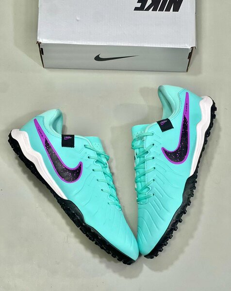 Chaussures de sport turquoise Nike