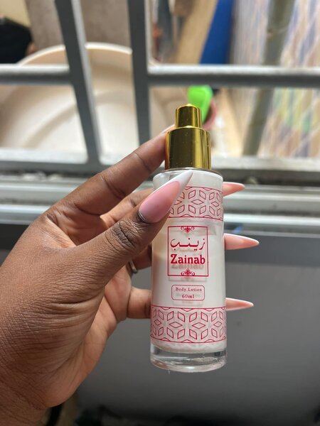 Parfum Zainab Rose Lovers