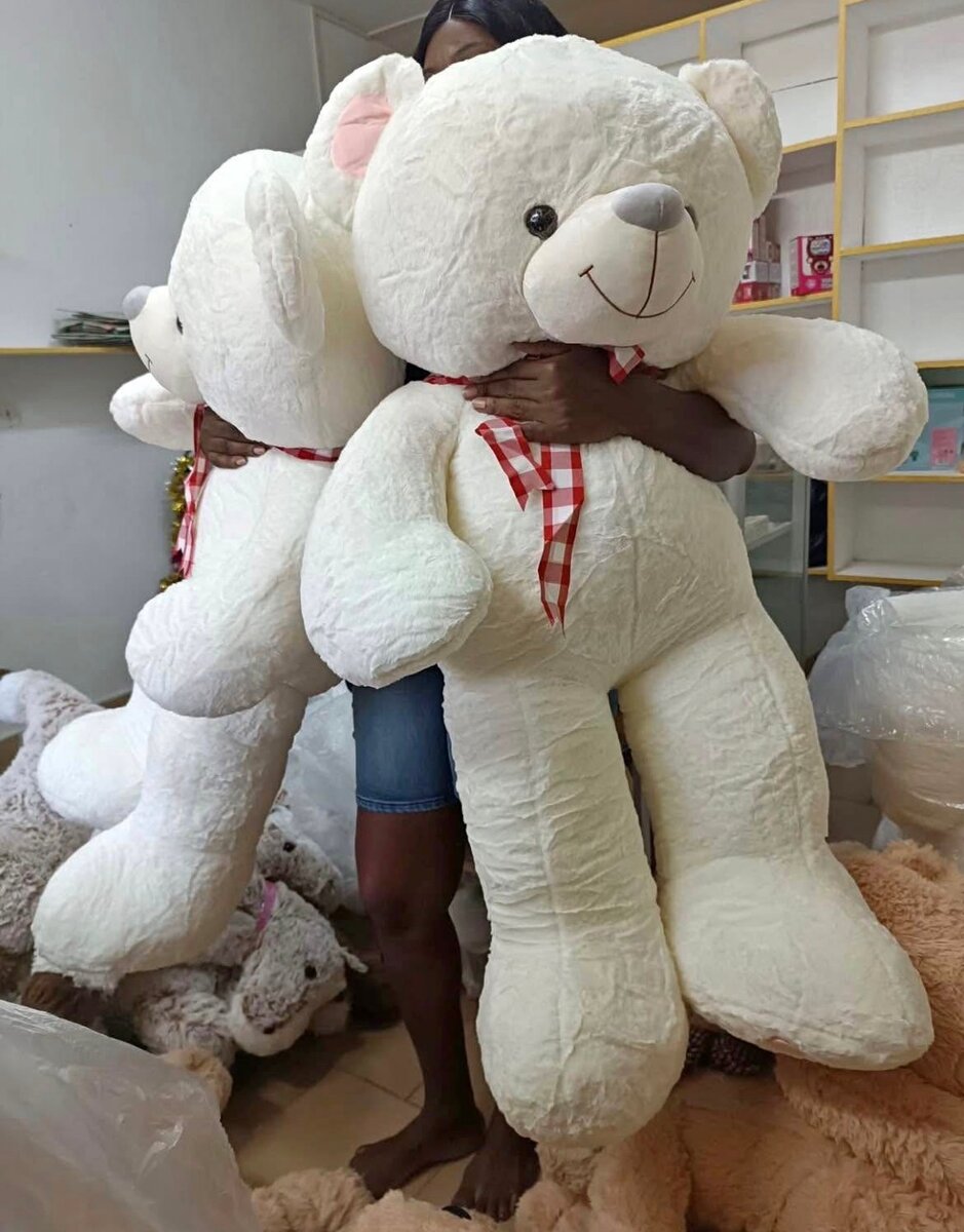 Gros Ours en Peluche Géant