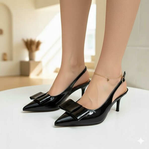 Chaussures à talons hauts noires pour femmes