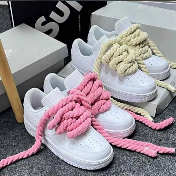 Baskets blanches minimalistes