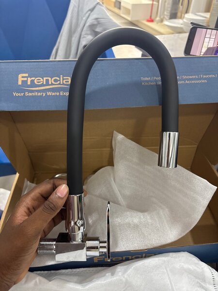 Mitigeur de cuisine flexible noire