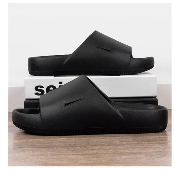 Claquettes confort homme