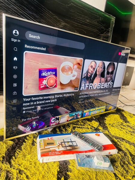 50inches full digital 4k ultra hd led smart Panasonic tv