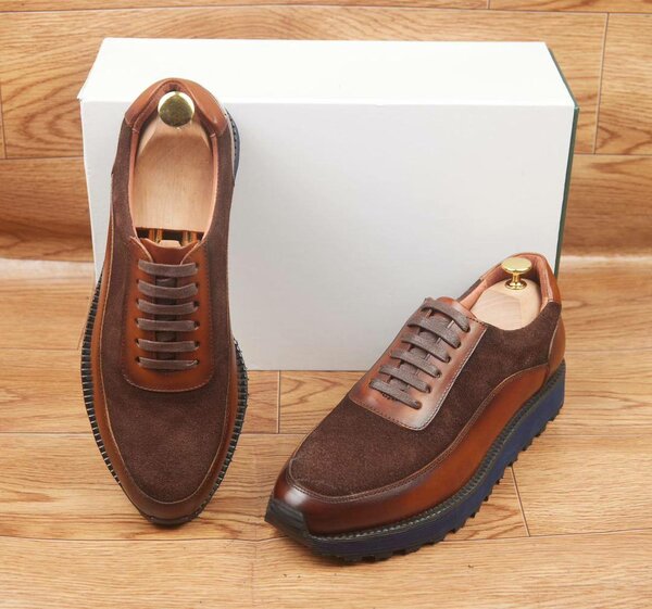 Chaussures derby en cuir élégantes