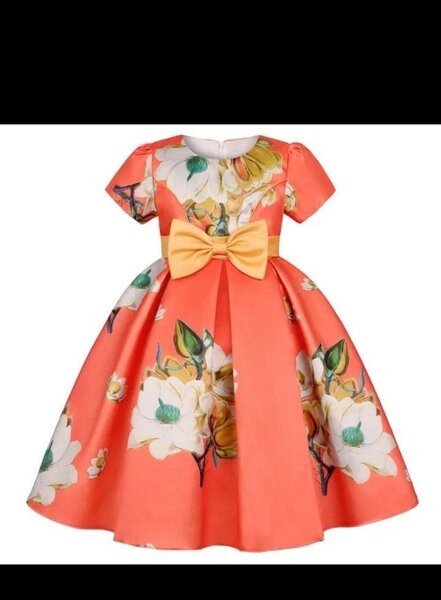 Robe Fleurie Enfant Élégante