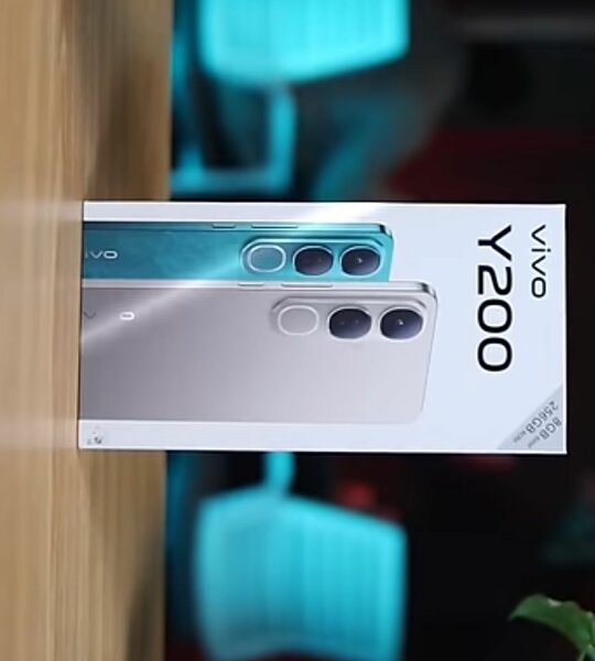 Vivo y200