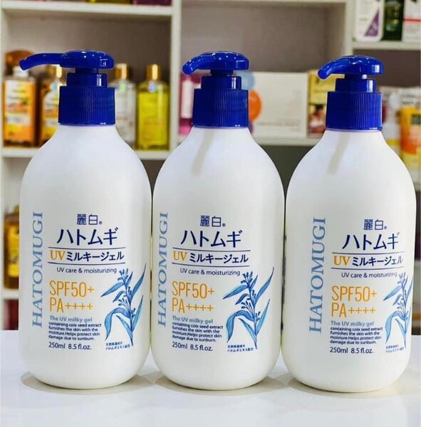 Hatomugi  Uv milky gel spf 50 sunscreen