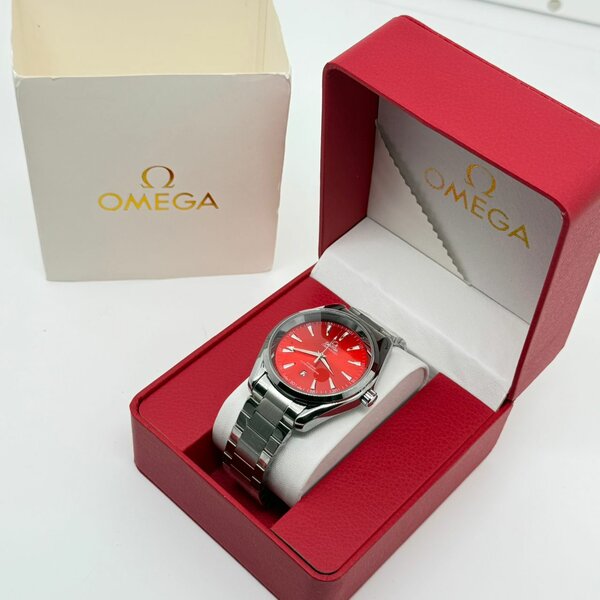 Montre Omega femme/ homme