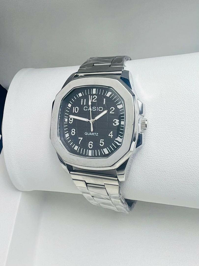 PROMO MONTRE CASIO ET PATEK PHILIPPE