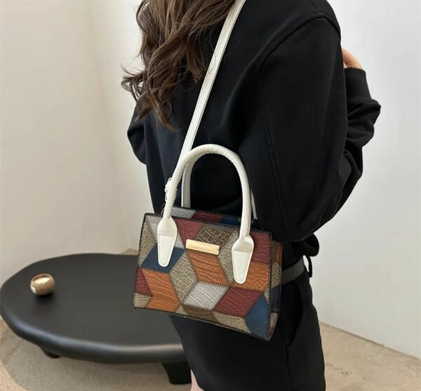 Sac à main géométrique élégant