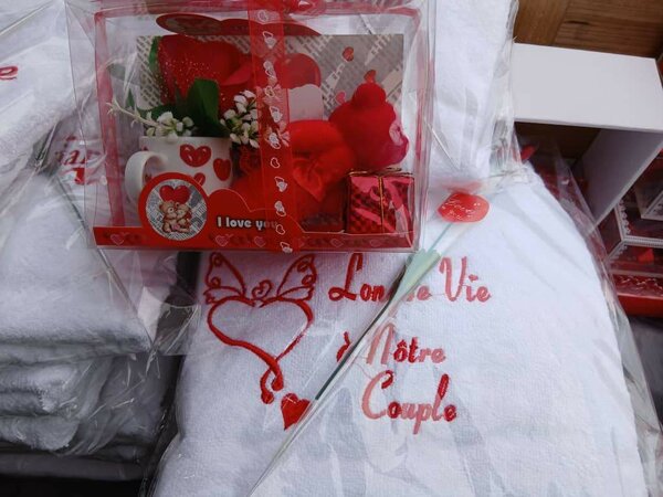 Ensemble Cadeau Saint-Valentin 'L'amour est dans l'air'