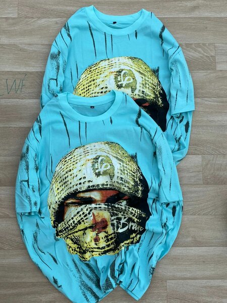 T-shirt graphique bleu unisexe