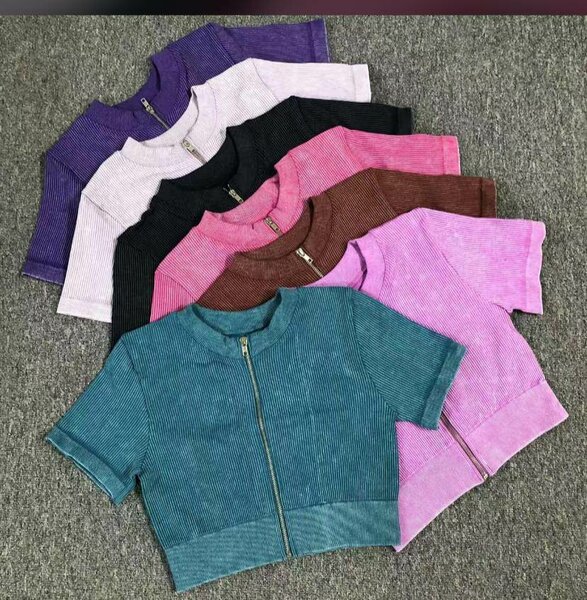 Veste courte en velours côtelé