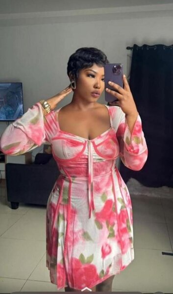 Robe fleurie élégante