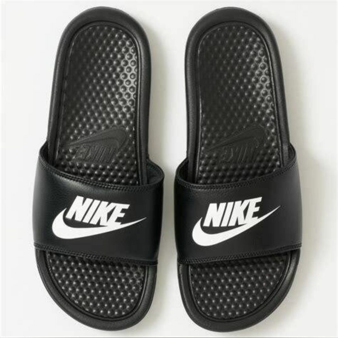 Tongs Nike Noires