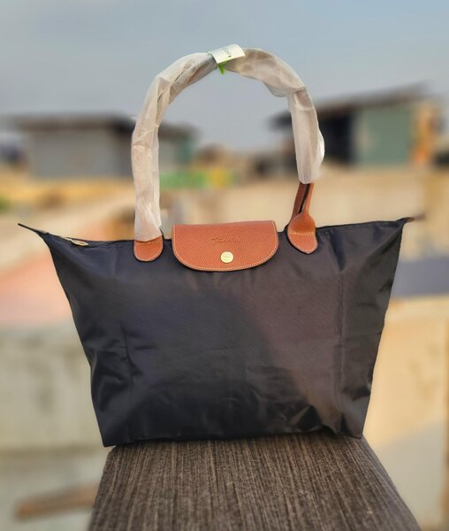 Sac à main pliable élégant