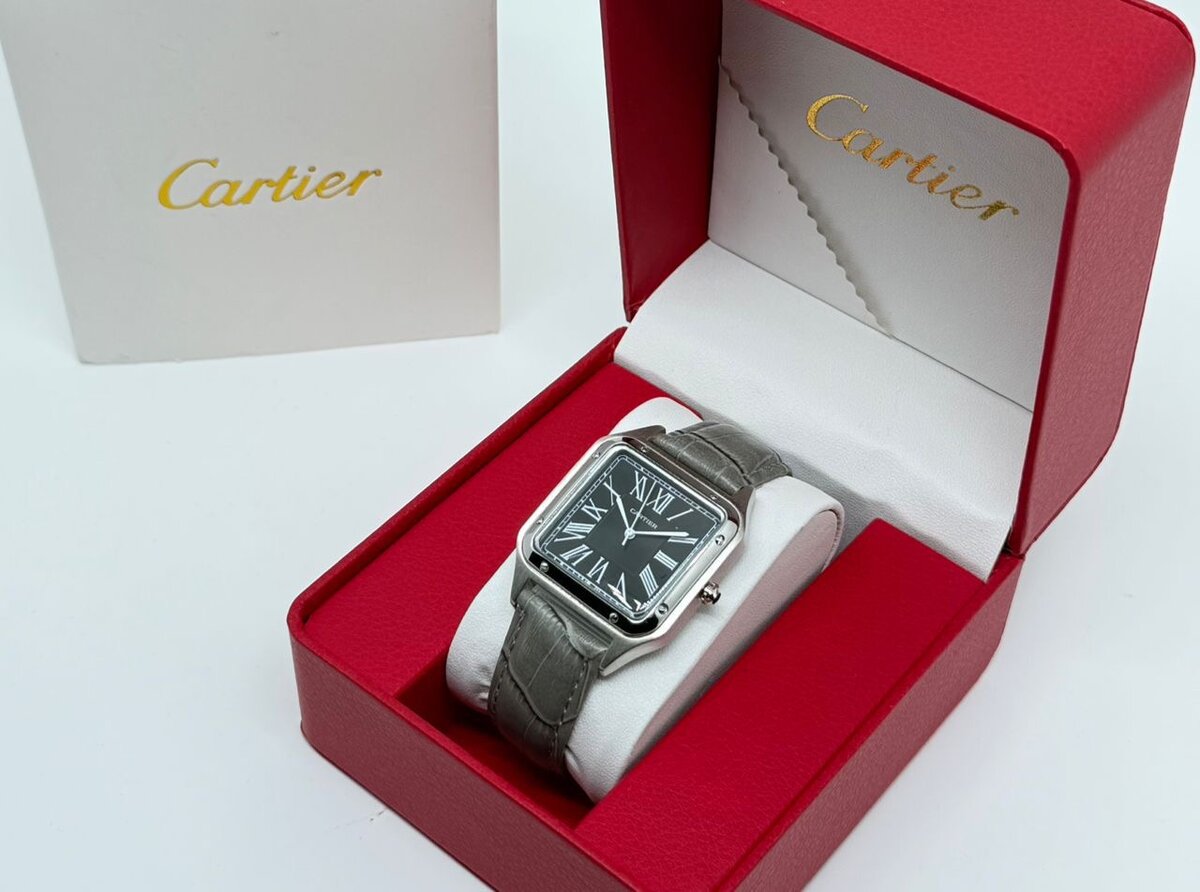 Montre Cartier Santos élégante
