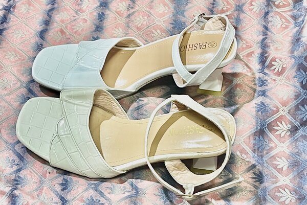 Sandales élégantes en cuir