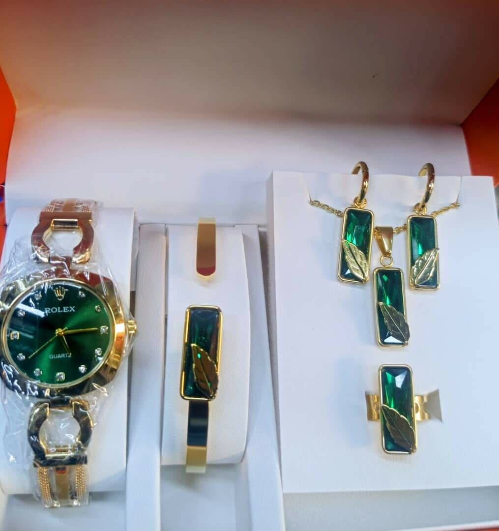 Ensemble Montre et Bijoux Luxe BESTWIN