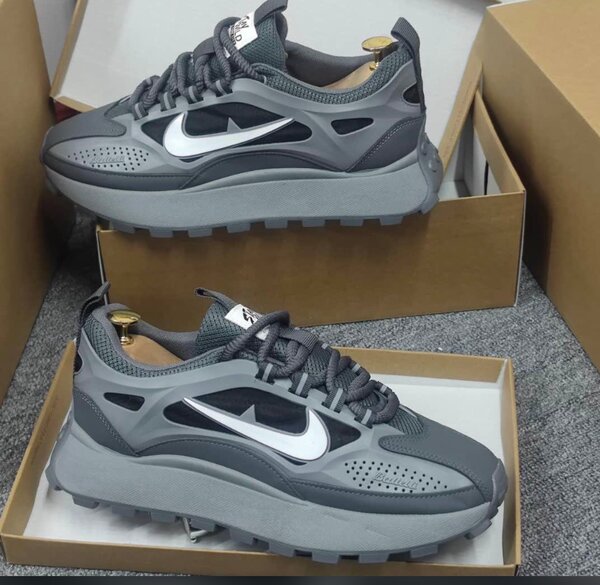 Baskets sport gris légères