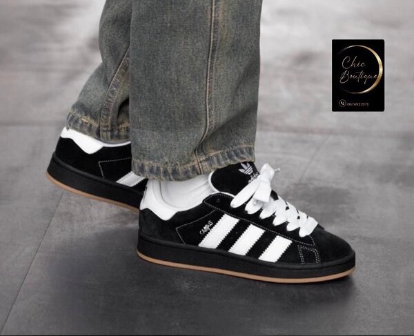 Baskets mode classiques noires