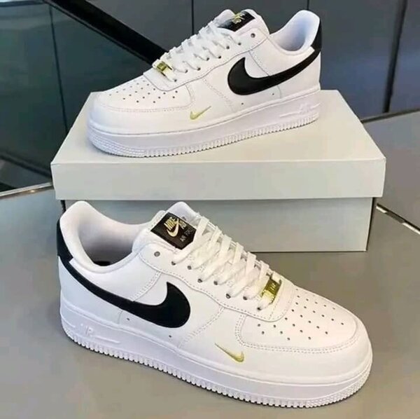 Nike Air Force 1 Baskets Femme